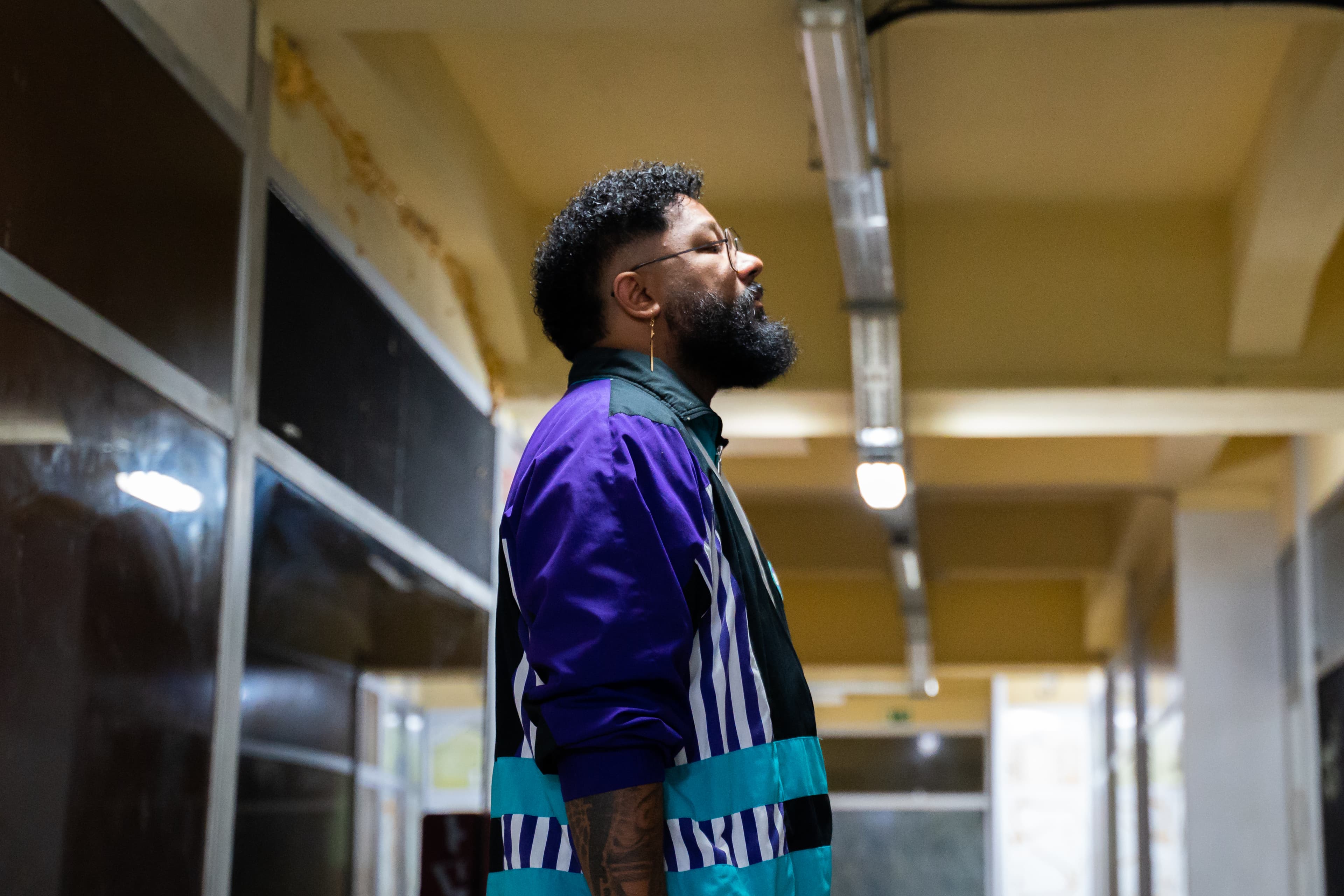 spotlight background